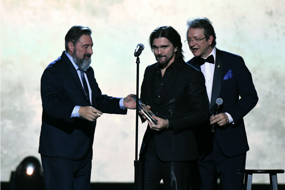 Juanes, leyenda en los Latin Grammy: “Nadie te puede parar cuando sueñas”