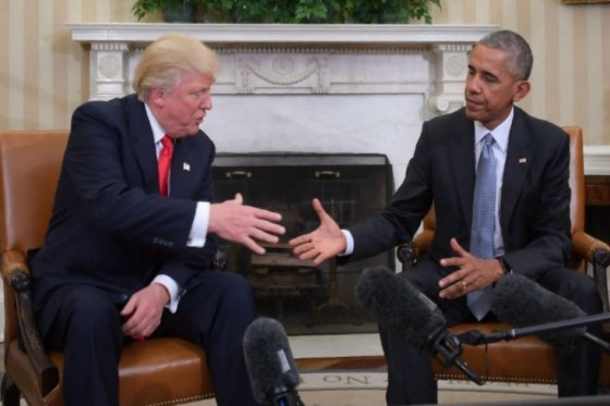 Trump acusa a Obama de entorpecer su transición a la Casa Blanca
