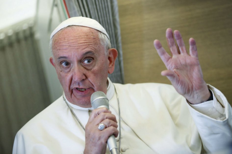 Papa prometió a cubanos hacer plegarias por su ‘paz y prosperidad’