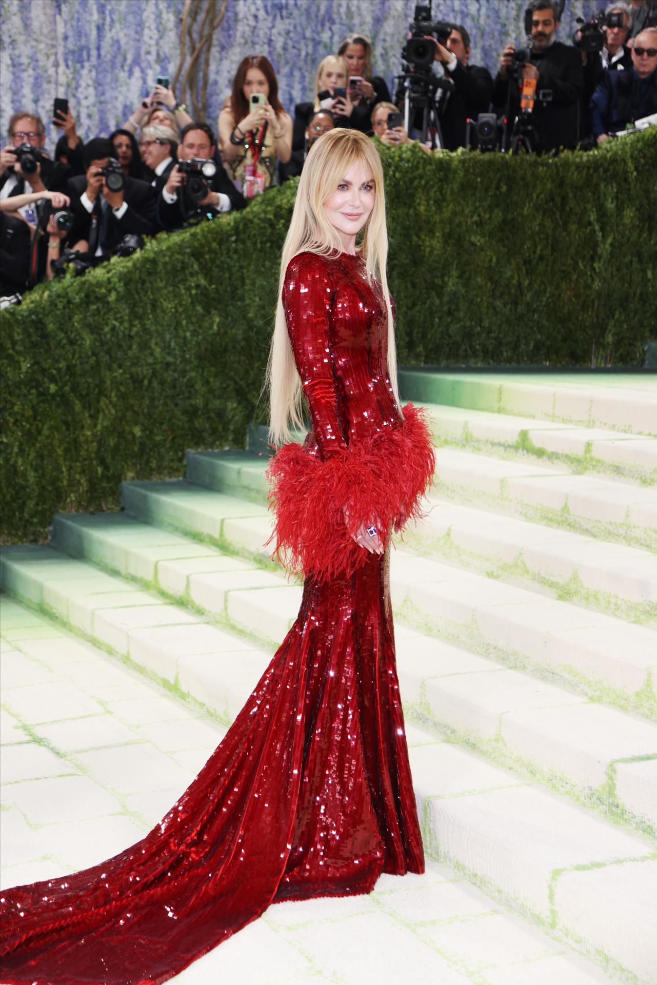 NEW YORK (United States), 05/05/2026.- Australian-American actress Nicole Kidman poses on the red carpet for the 2026 Met Gala, the annual benefit for the Metropolitan Museum of Art's Costume Institute, in New York, New York, USA, 04 May 2026. The event coincides with the Met Costume Institute's spring 2026 exhibition ‘Costume Art’ which will be on view from 10 May 2026 through 10 January 2027. (Nueva York) EFE/EPA/SARAH YENESEL
