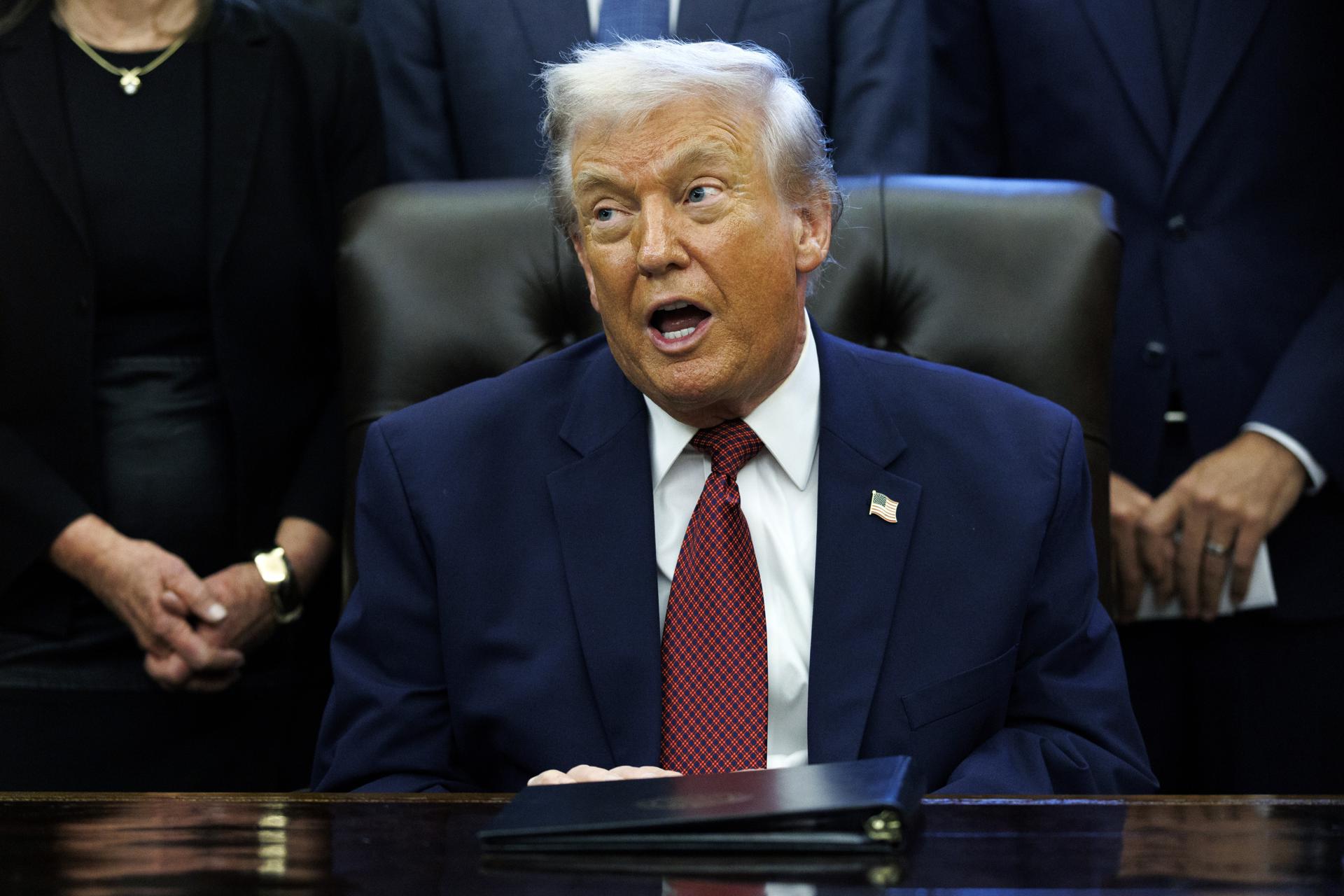 Trump podría dejar expirar el tratado de libre comercio de EE.UU. con México y Canadá