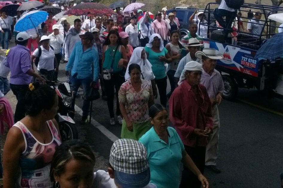 Al menos 1.500 personas se manifestaron en Cauca a favor del agua y la vida