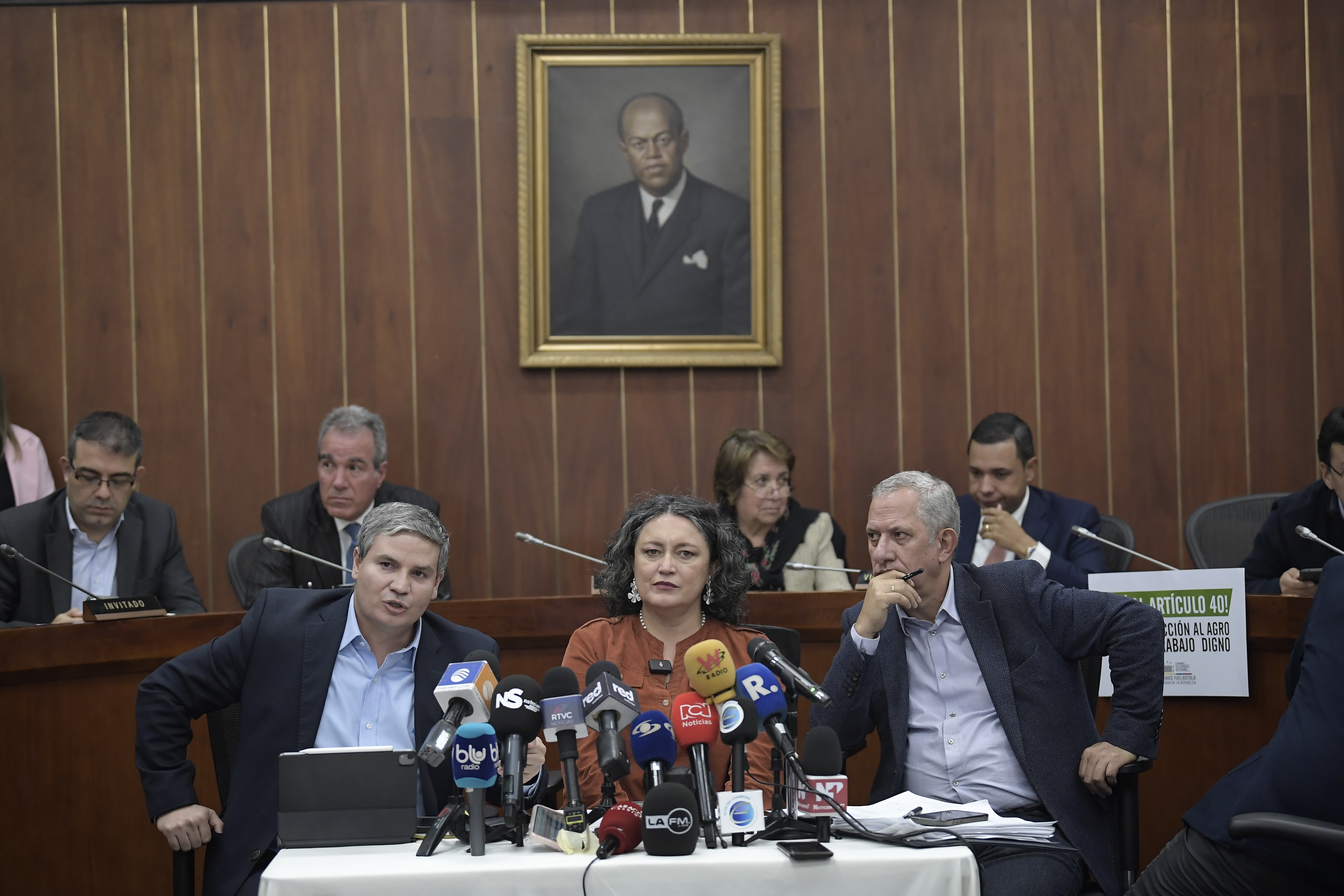 Radicación de la ponencia mayoritaria de la reforma laboral en la Comisión Cuarta del Senado.