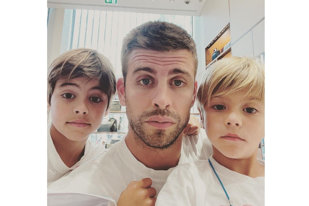 Piqué y Clara. Más detalles del idilio y cómo se llevan con los hijos de Shakira
