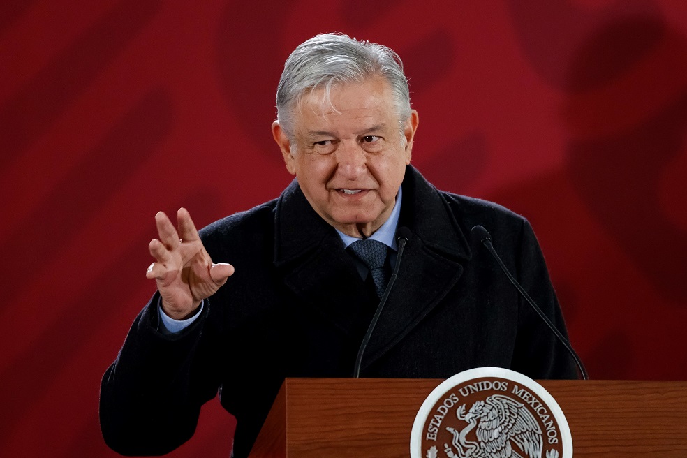 Ayudas económicas para desincentivar el robo de gasolina en México: la apuesta de AMLO