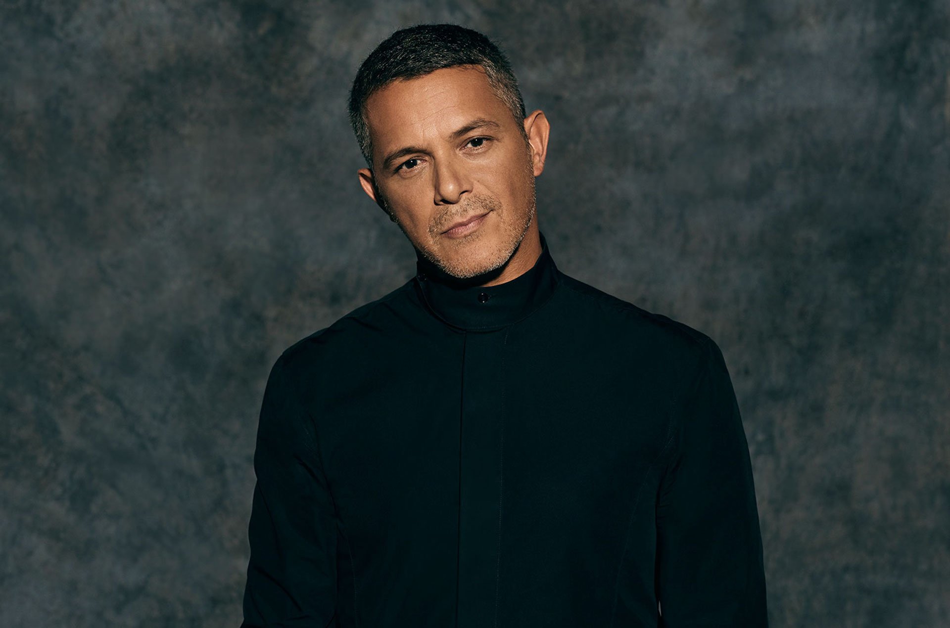 Alejandro Sanz envía preocupante mensaje: “Hoy no me siento bien” ¿Qué le pasó?