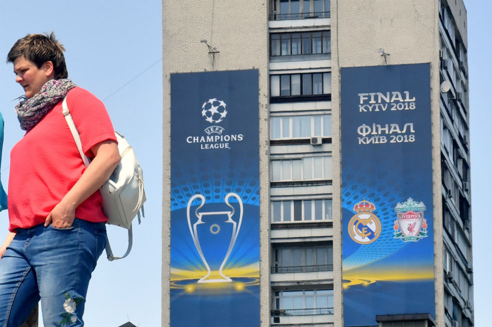 Enfado de los aficionados del Liverpool y del Real Madrid por los precios en Kiev