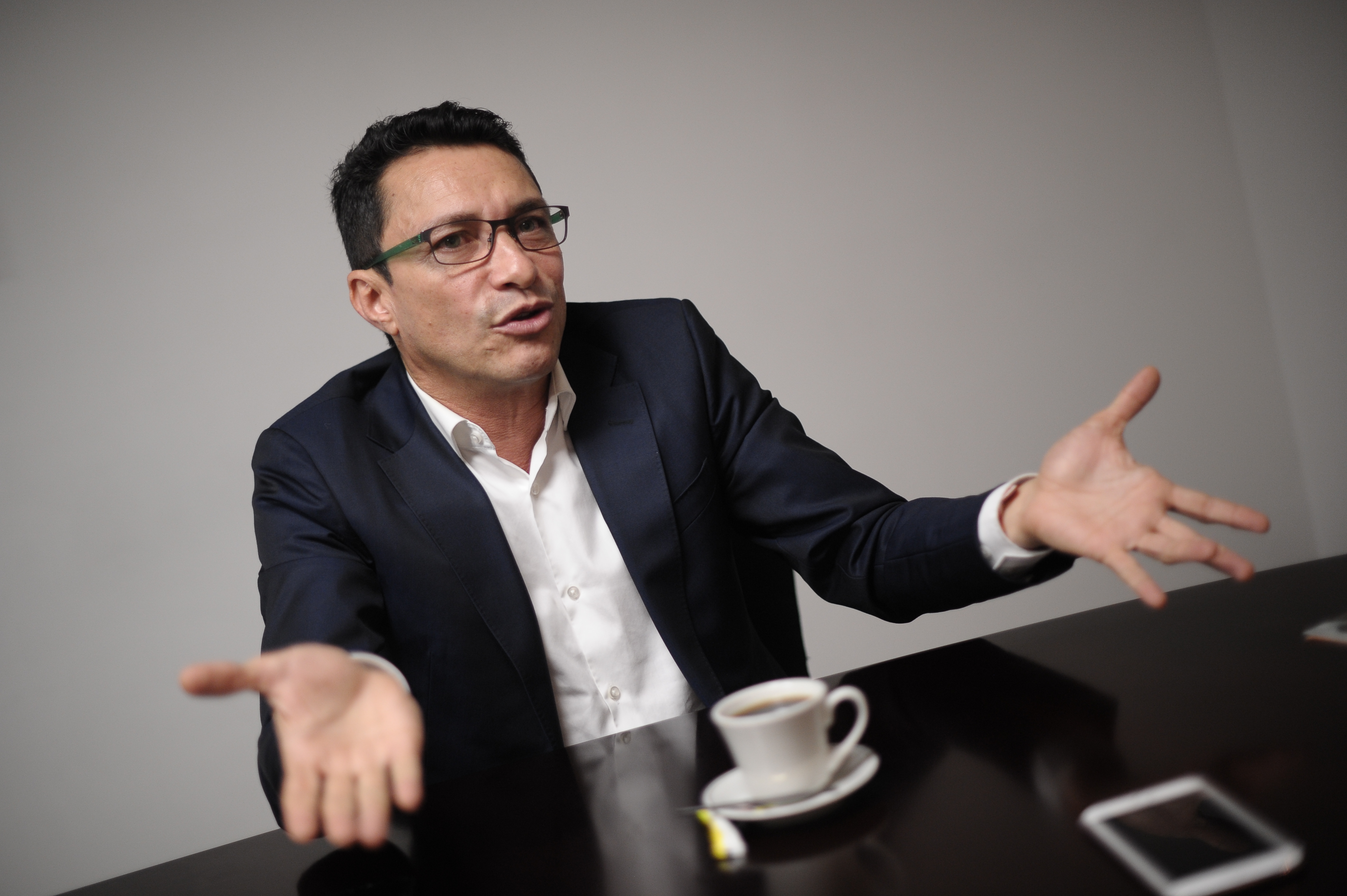 Denuncian plan para atentar contra Carlos Caicedo, gobernador del Magdalena