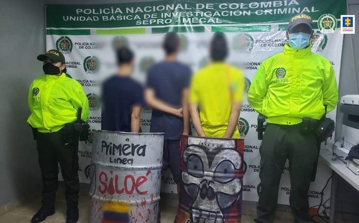 Envían a internado a tres jóvenes que habrían atacado estación de Policía de Cali