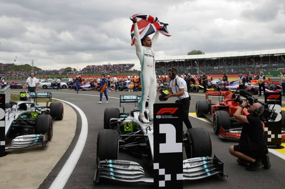 El británico Lewis Hamilton comanda la clasificación de pilotos con 223 puntos. / EFE