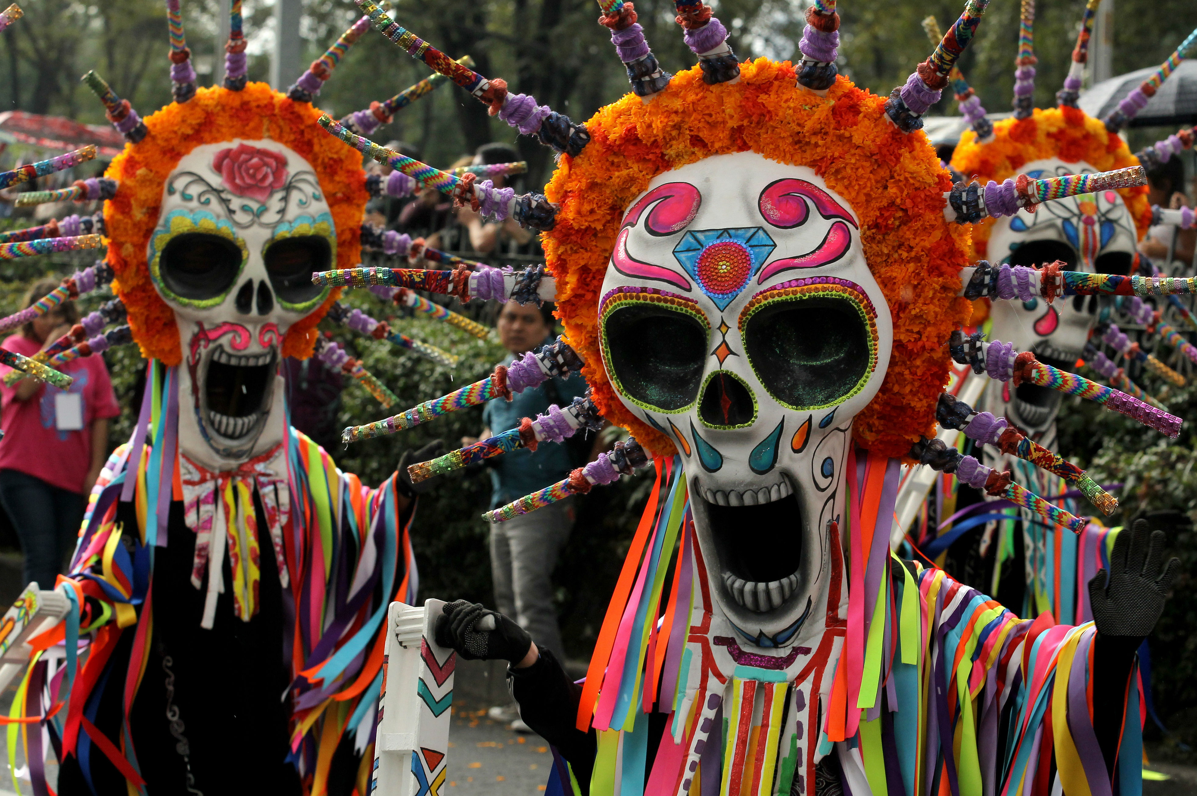 México conmemoró el Día de Muertos con desfile dedicado a la migración