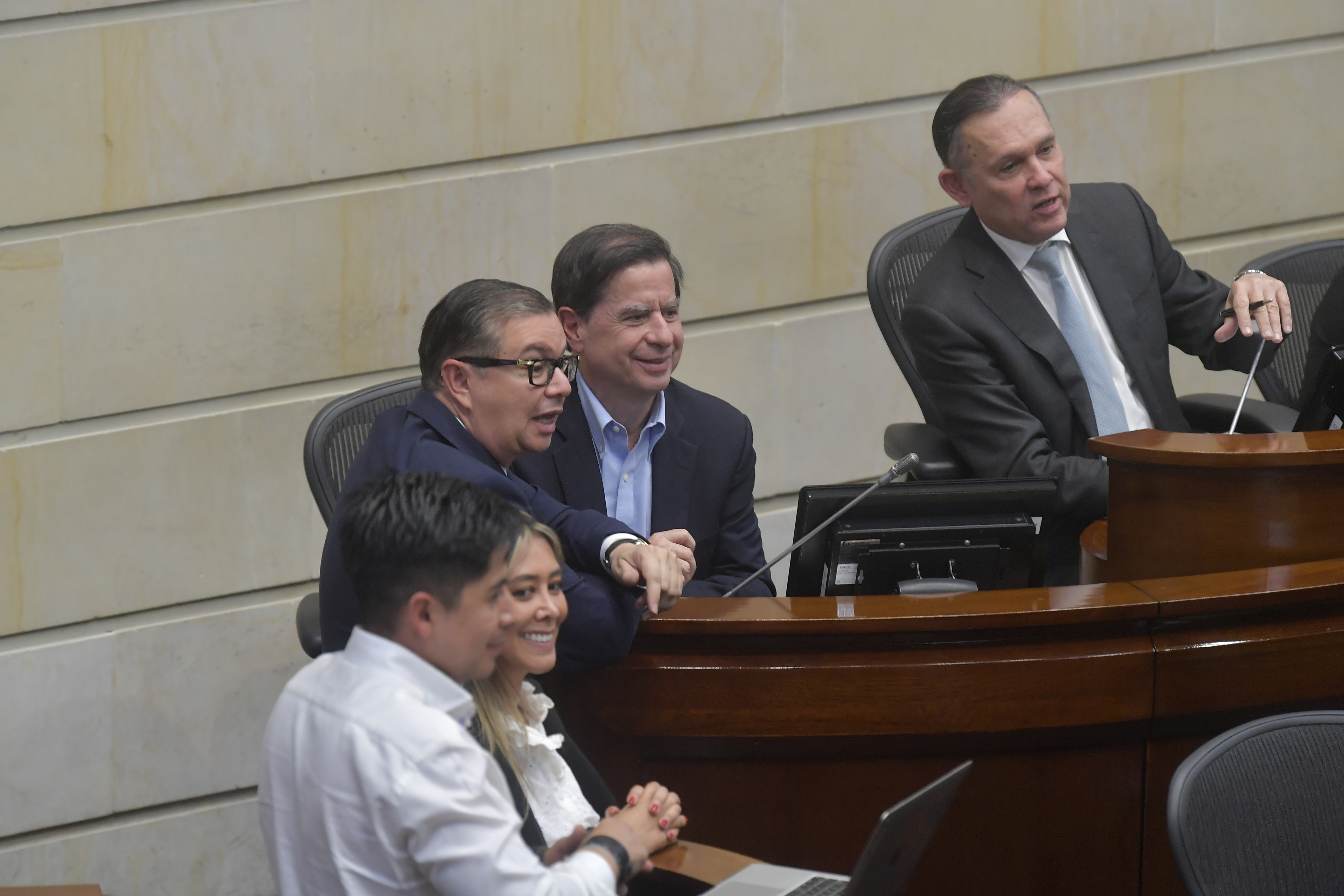 Sexto debate del acto legislativo, donde se aprobó el aumento de las transferencias al Sistema General de Participaciones en la plenaria del Senado.