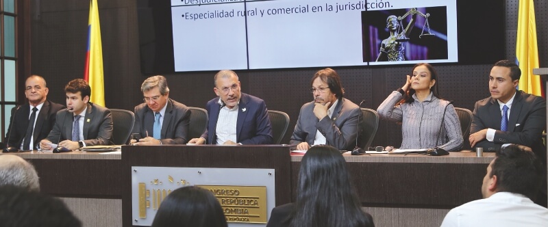 Nace una “aplanadora” legislativa entre Cambio Radical, la U y liberales