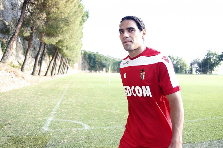 Falcao desmiente versiones sobre su verdadera edad