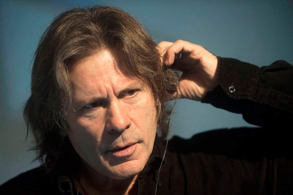 Tras superar cáncer, cantante de Iron Maiden alista nuevo álbum