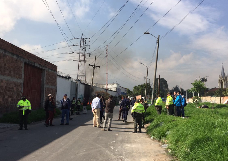 A las 7:00 de la mañana empezó la operación de desalojo./Foto cortesía Sebastián Lanz. 