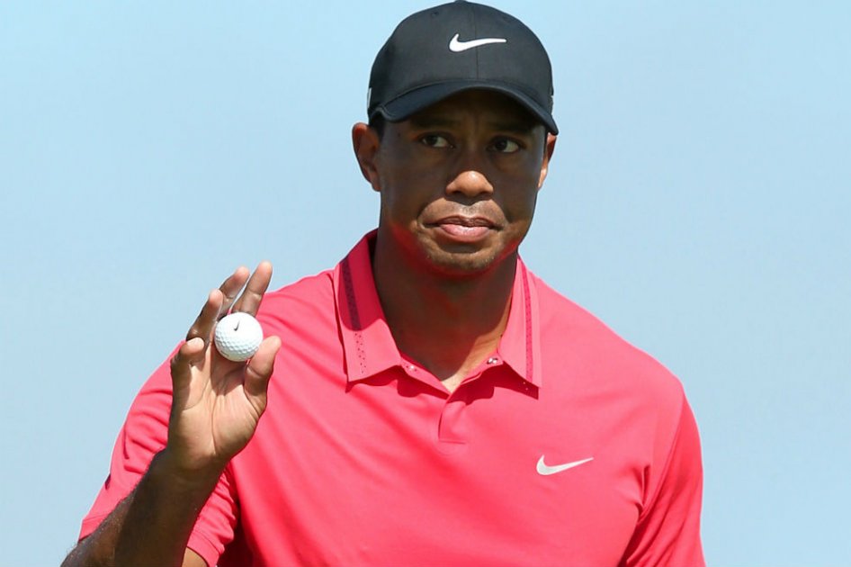 Tiger Woods quedó por fuera de del Top 100 de la clasificación de golf. Foto: AFP