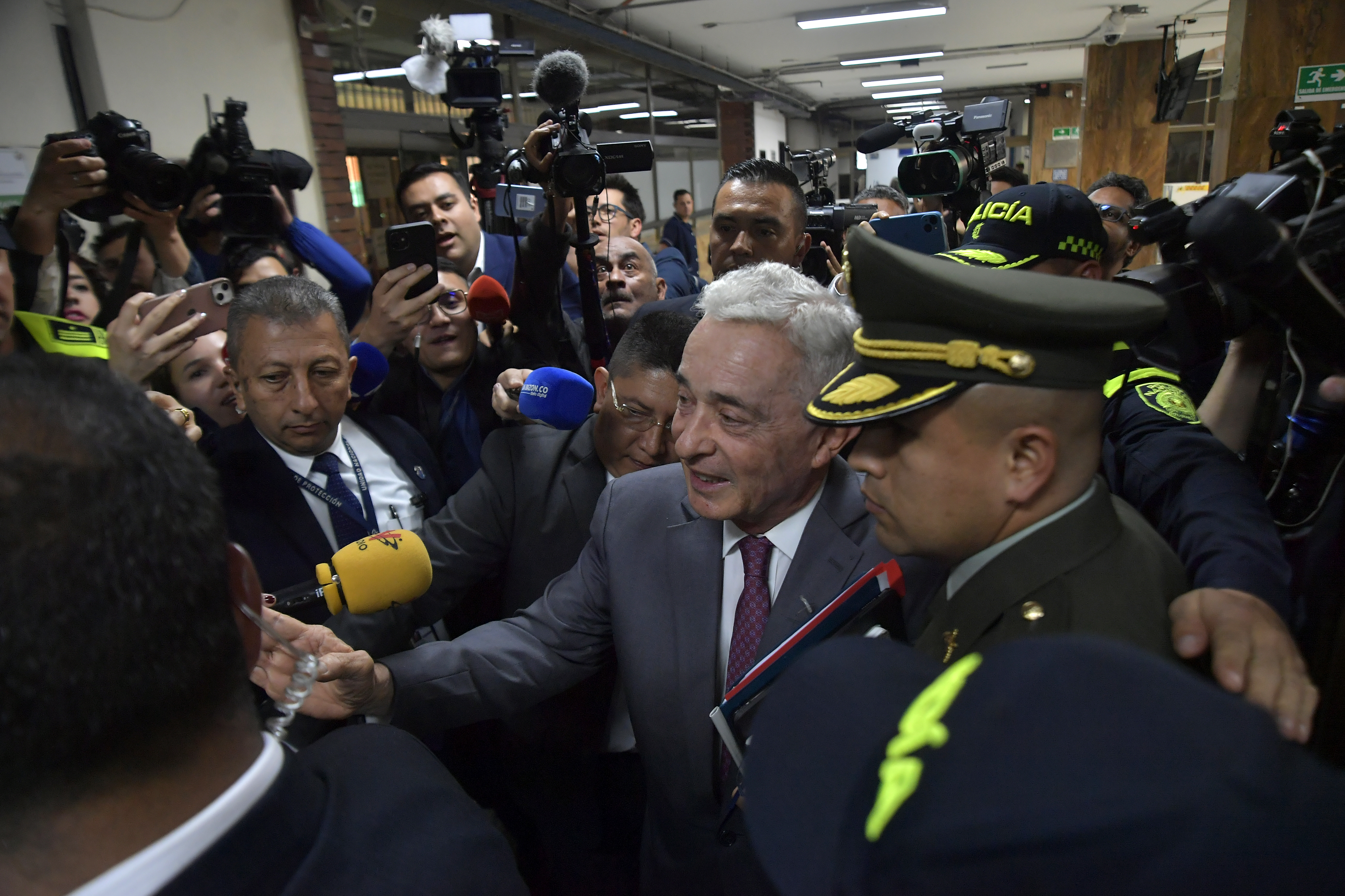 Juicio de Uribe, día 45: “Me ofrecieron dinero para hablar contra el doctor Uribe”