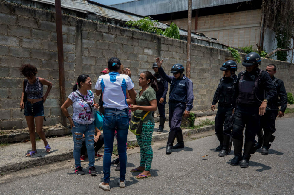 Fiscalía venezolana confirma 68 muertos en incidente en calabozos policiales