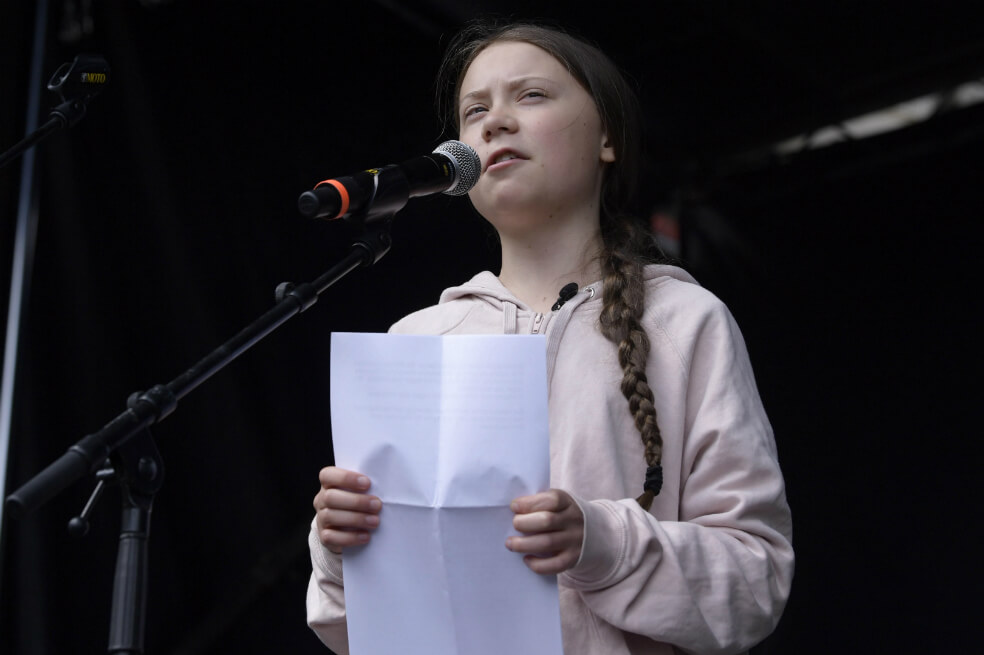 «Nuestros padres están ocupados discutiendo el final de Juego de Tronos, mientras el planeta se quema»: Greta Thunberg