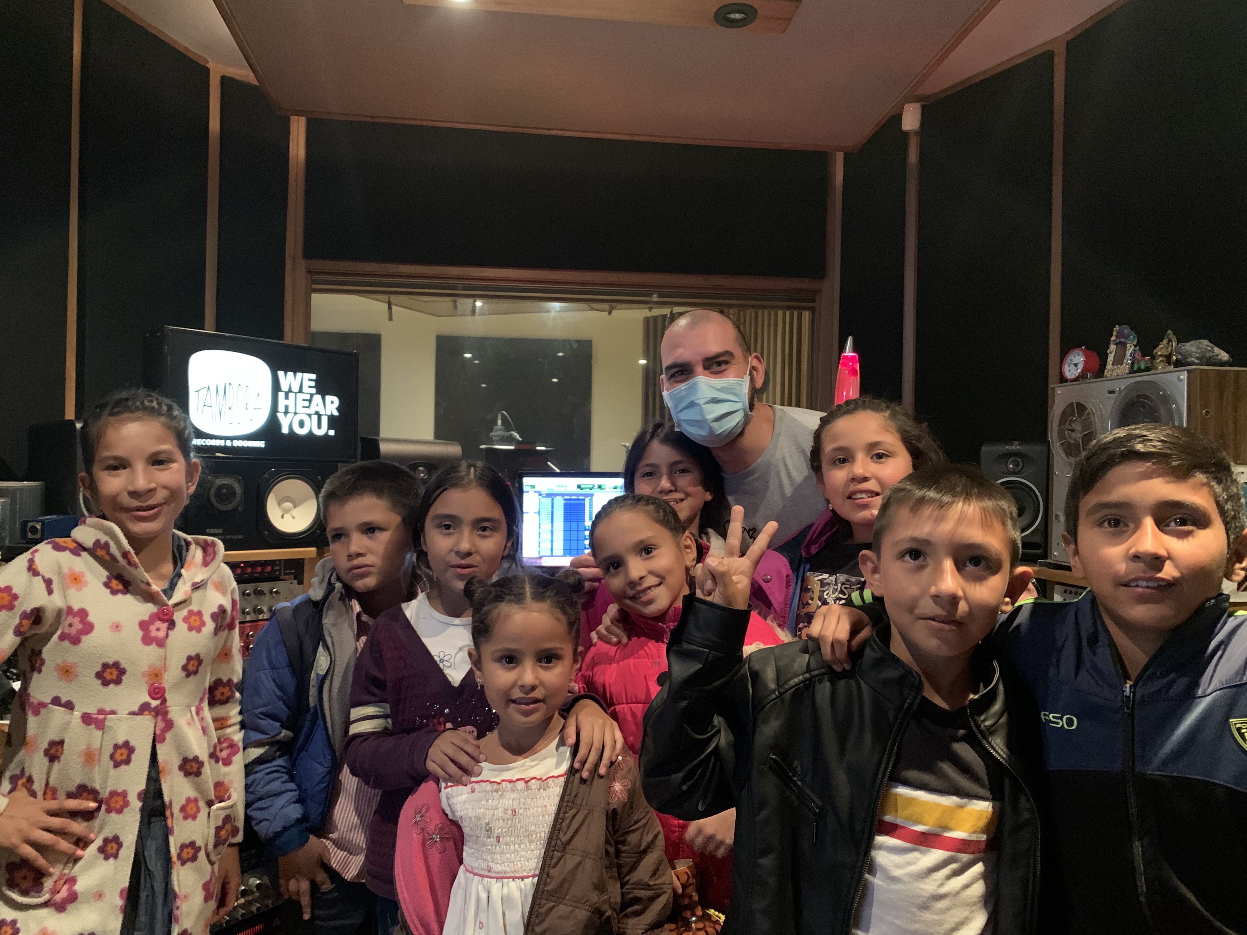 Hijos de excombatientes de Farc y comunidad de Icononzo lanzan su primer disco