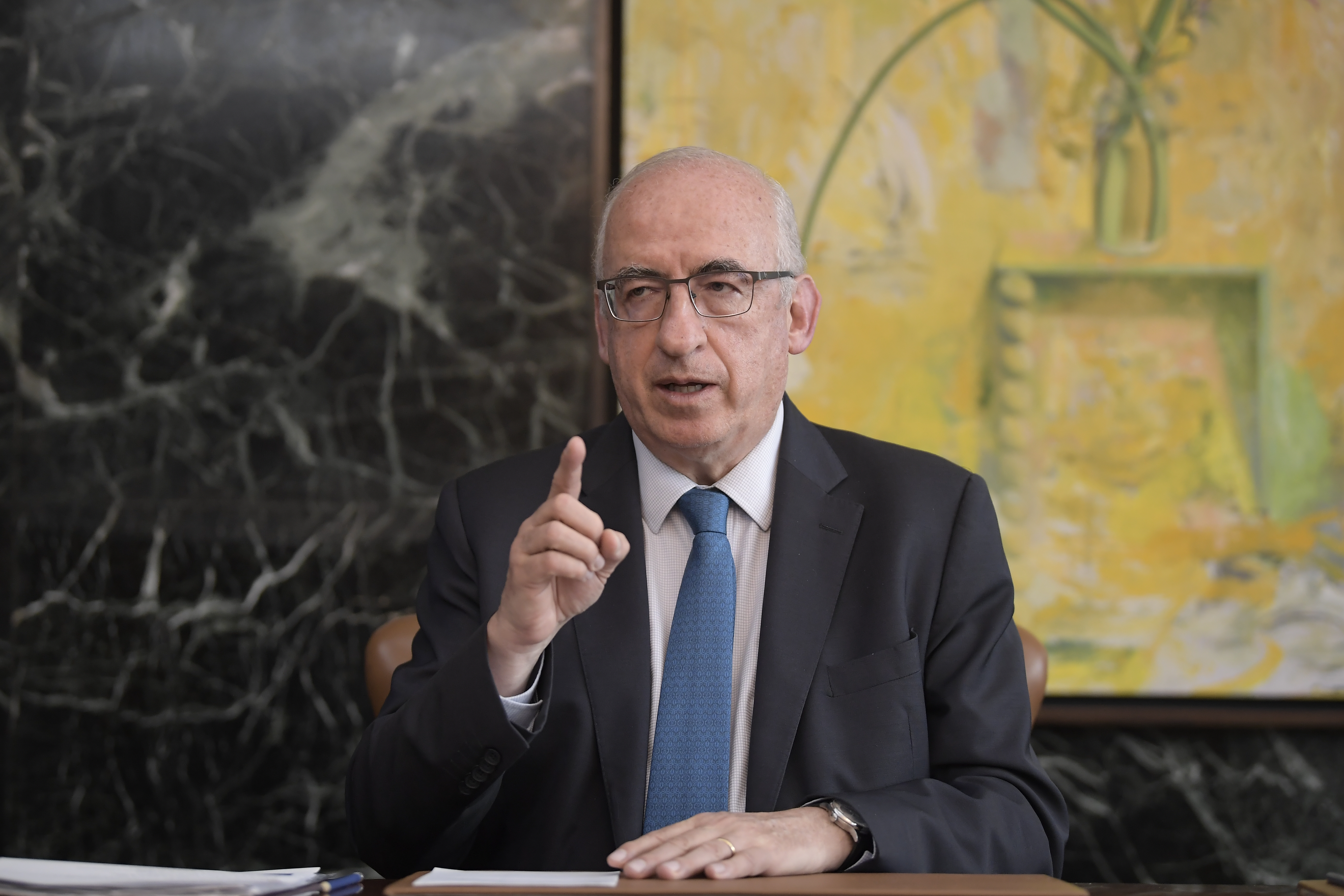 Justificada alza en las tasas para frenar la carestía