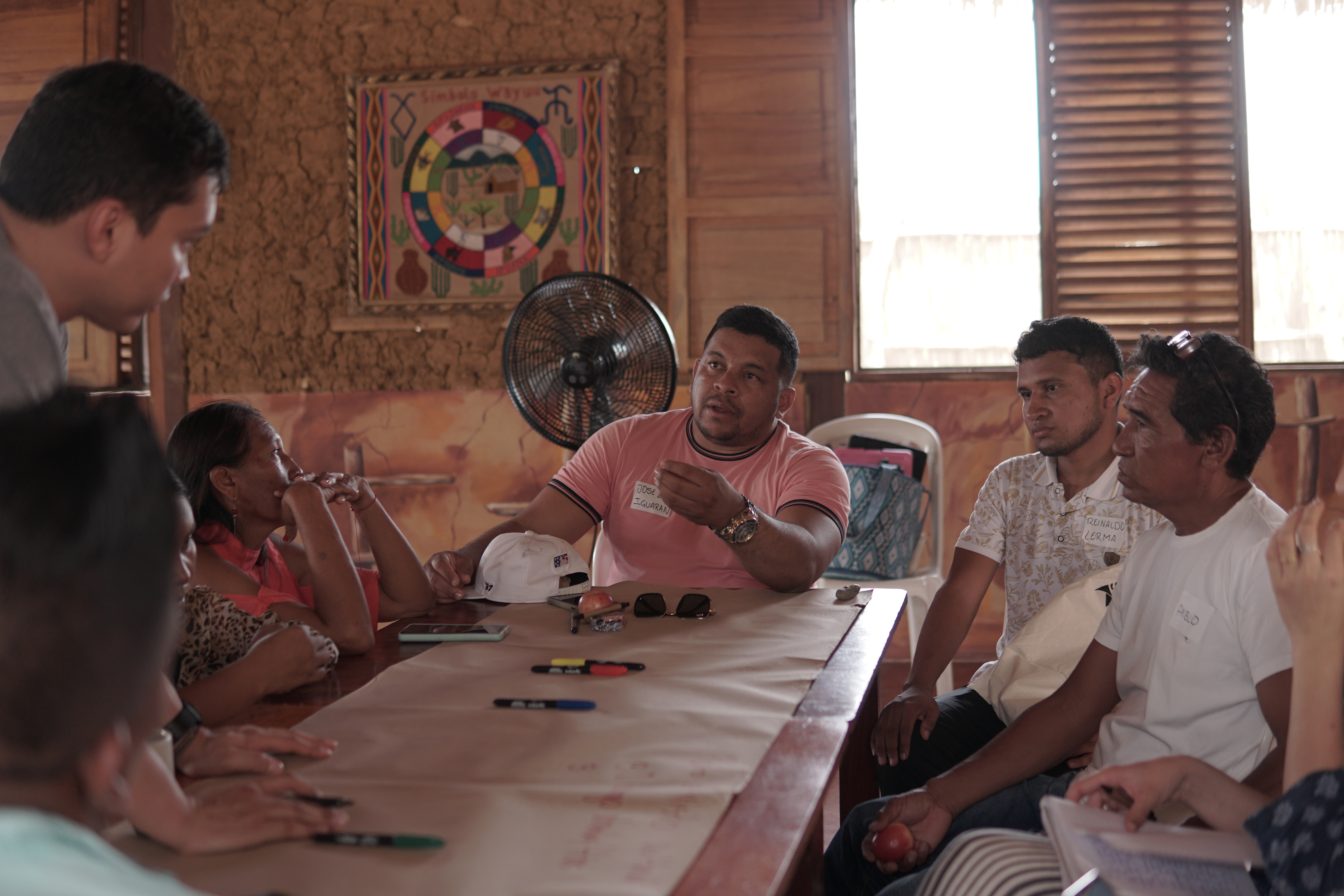 El Instituto Ambiental de Estocolmo, junto a la Uniguajira, hizo un diplomado sobre transición energética justa con comunidades wayuu.