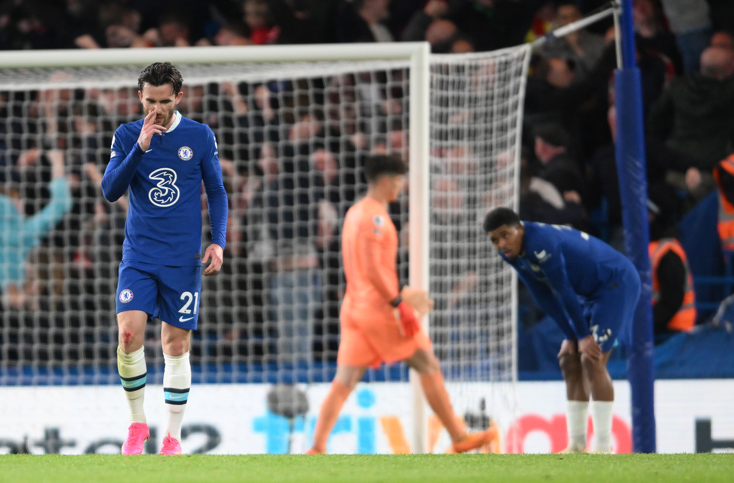 Premier League: Chelsea no levanta cabeza y Liverpool ganó con Díaz en la cancha