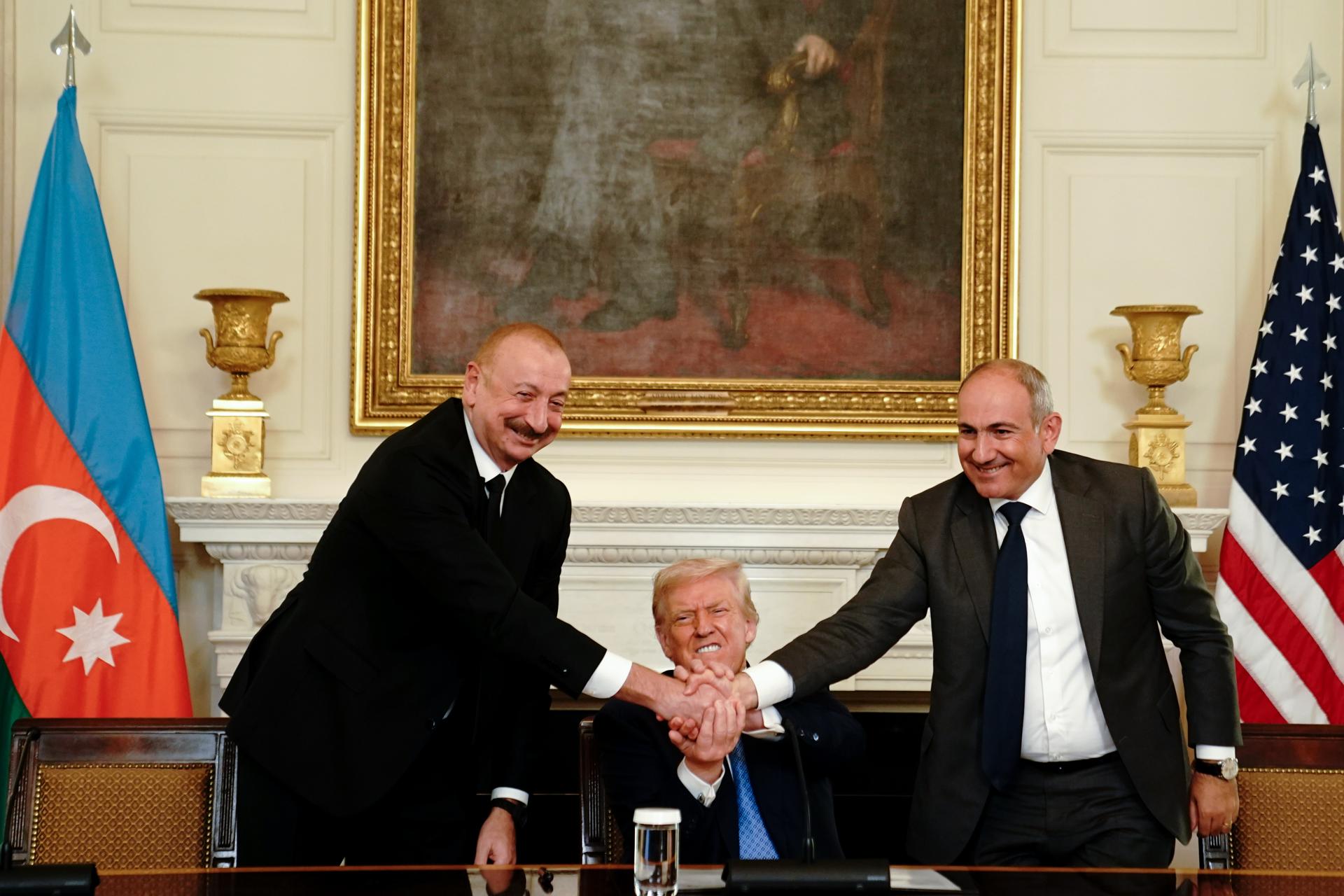 Trump proclama acuerdo histórico de paz entre Azerbaiyán y Armenia