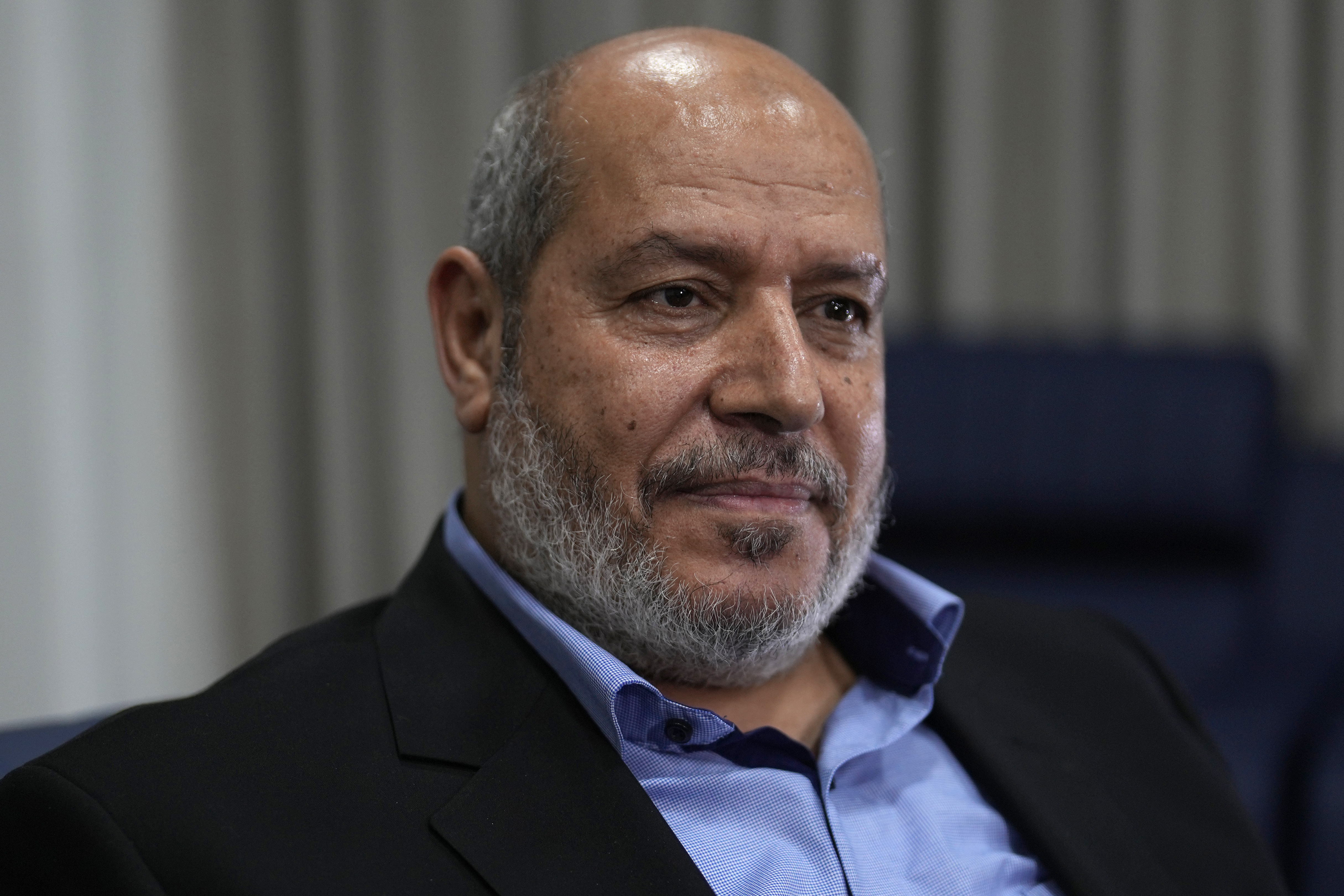Khalil al-Hayya, un alto funcionario de Hamás que ha representado al grupo en las negociaciones para un acuerdo de alto al fuego e intercambio de rehenes, concede una entrevista en Estambul, Turquía.