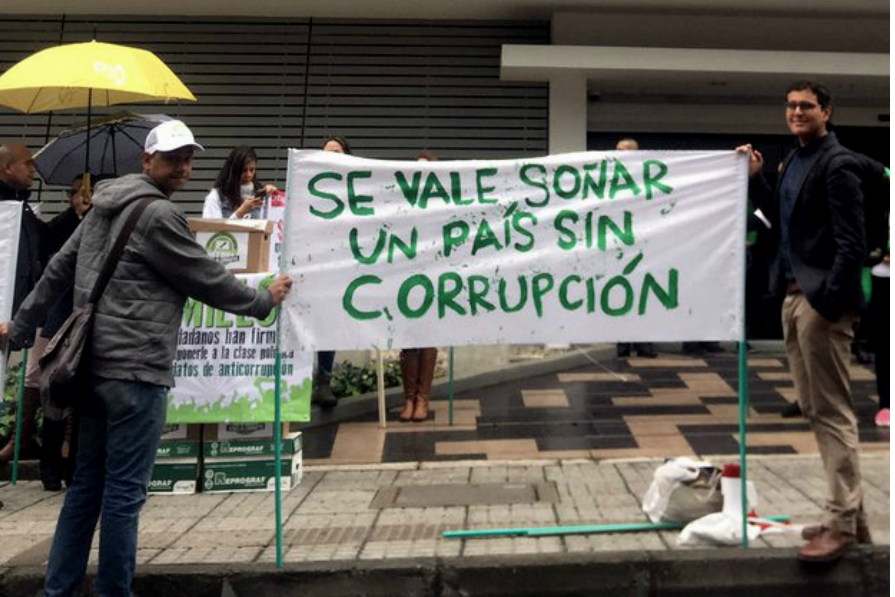 Las mentiras que rodean la consulta anticorrupción