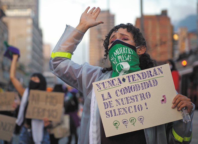 Las denuncias de tipo sexual contra médico colombiano que atendió a Maradona