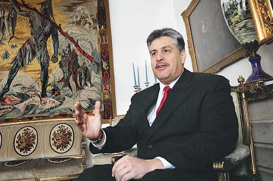 Fiscalía le imputará cargos a esposa de Iván Moreno Rojas por ‘carrusel’