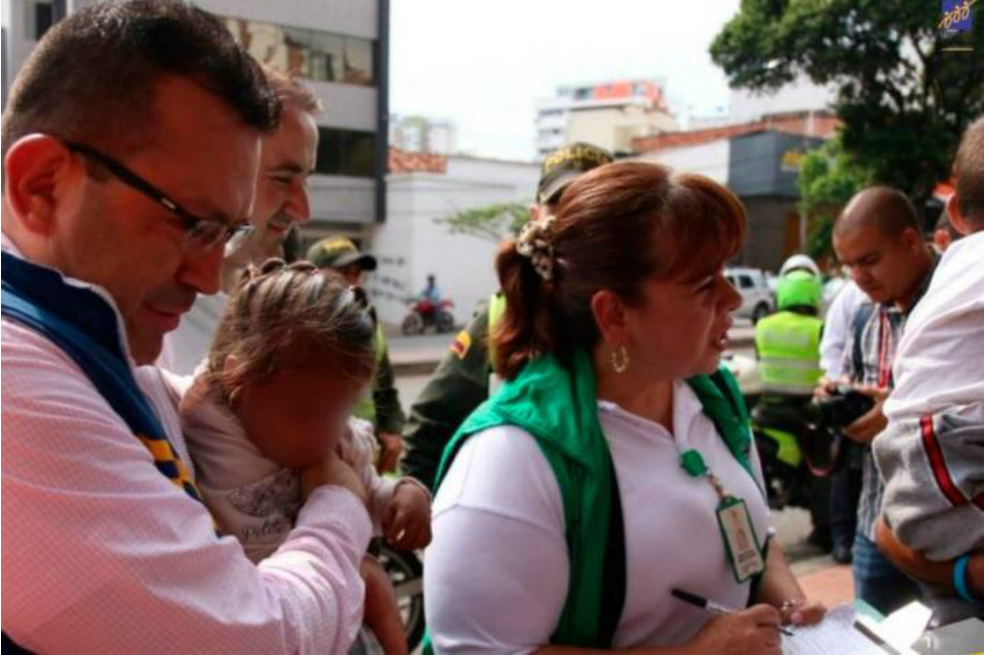 Autoridades rescatan a 15 menores venezolanos que mendigaban en Bucaramanga