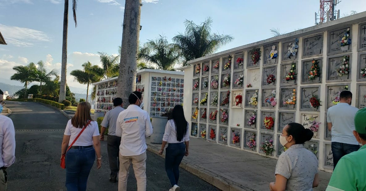 El cementerio de Fusagasugá ya no tiene espacio para los muertos por COVID-19