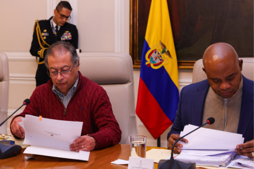 Petro movió fichas para endurecer el tono con Venezuela evitando el rompimiento