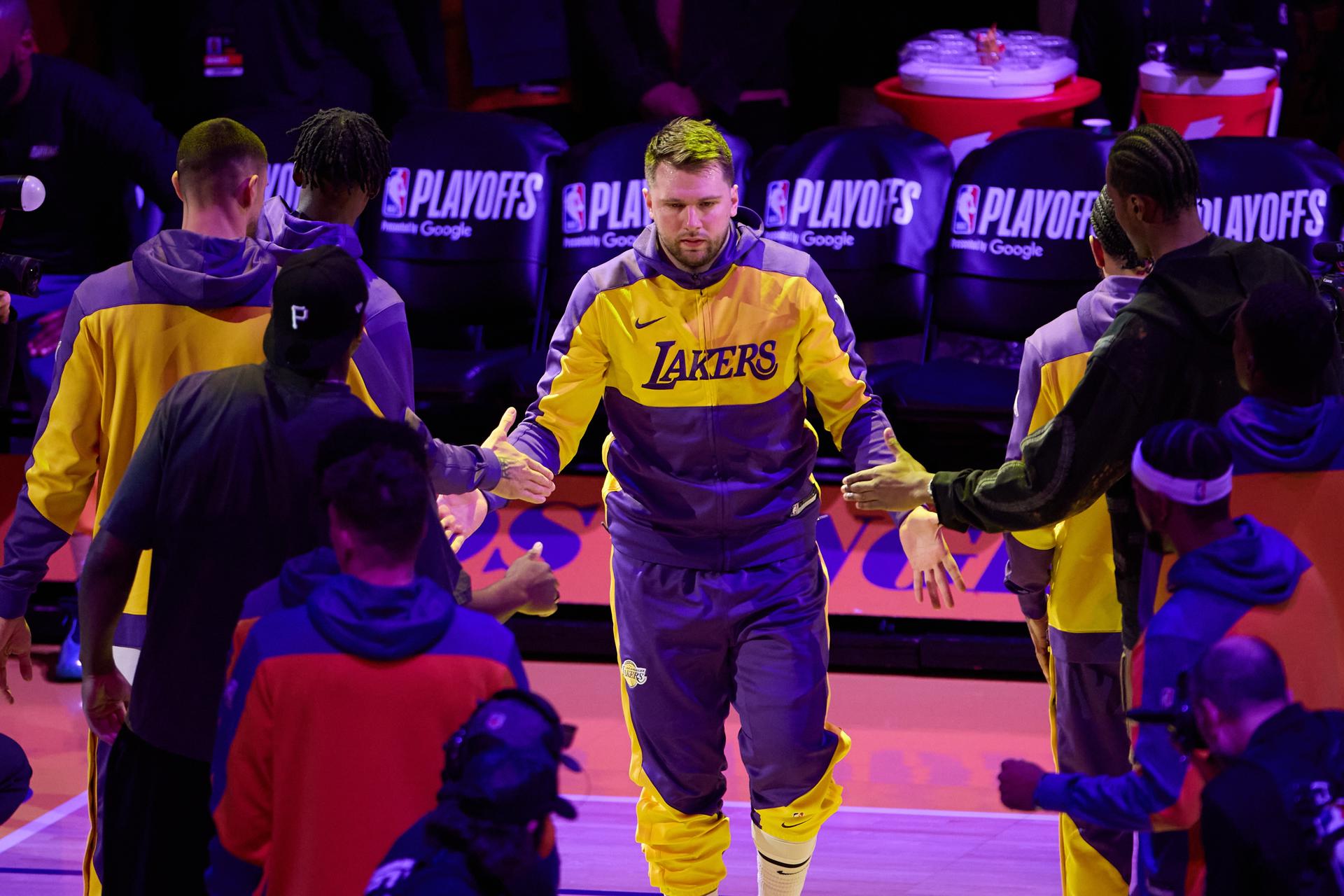LOS ANGELES (United States), 19/04/2025.- Los Angeles Lakers Luka Doncic takes to the court during the first half of the NBA playoffs round one game one between the Minnesota Timberwolves and the Los Angeles Lakers in Los Angeles, California, 19 April 2024. (Baloncesto) EFE/EPA/ALLISON DINNER SHUTTERSTOCK OUT
