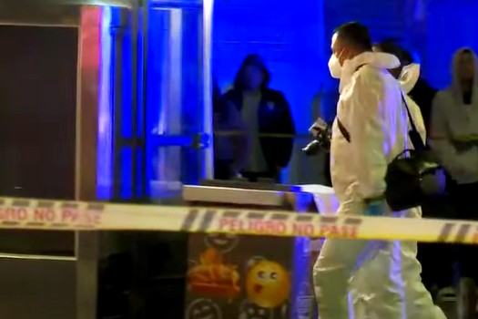 Sicario llegó a cigarrería, asesinó a un hombre e hirió a otro en su huida