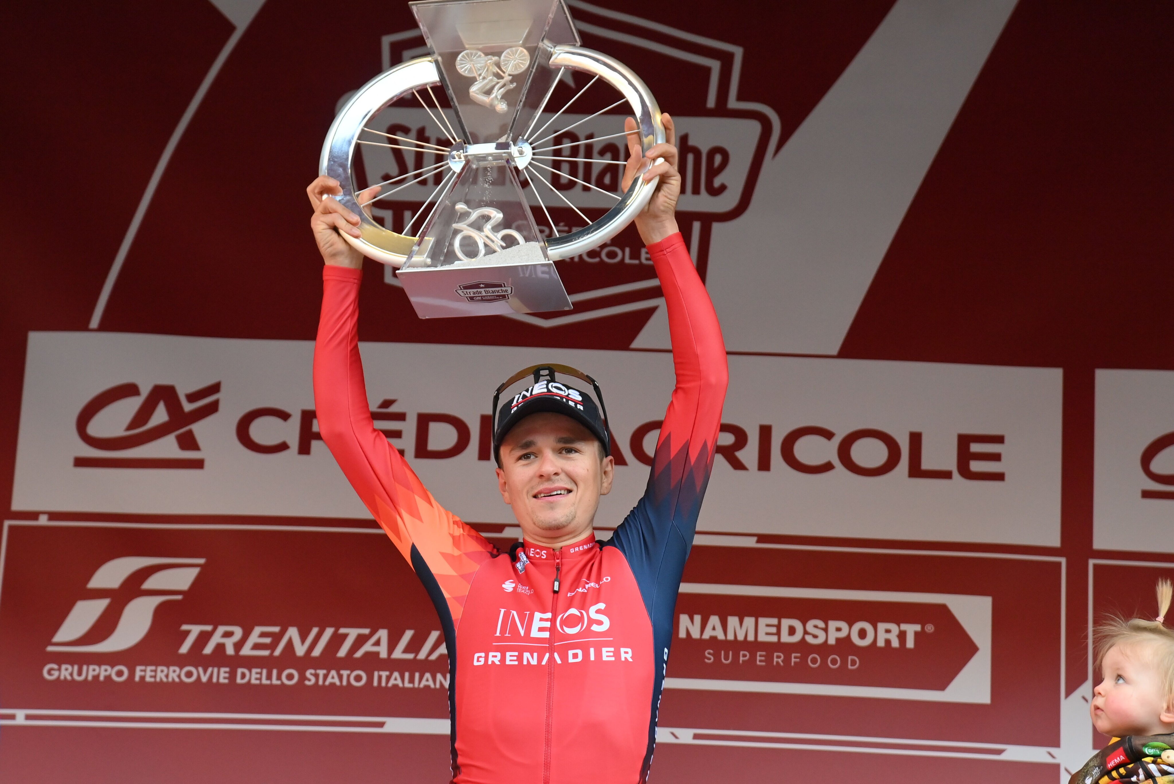 Pidcock se consagró como campeón en Strade Bianche y se alista para París Niza