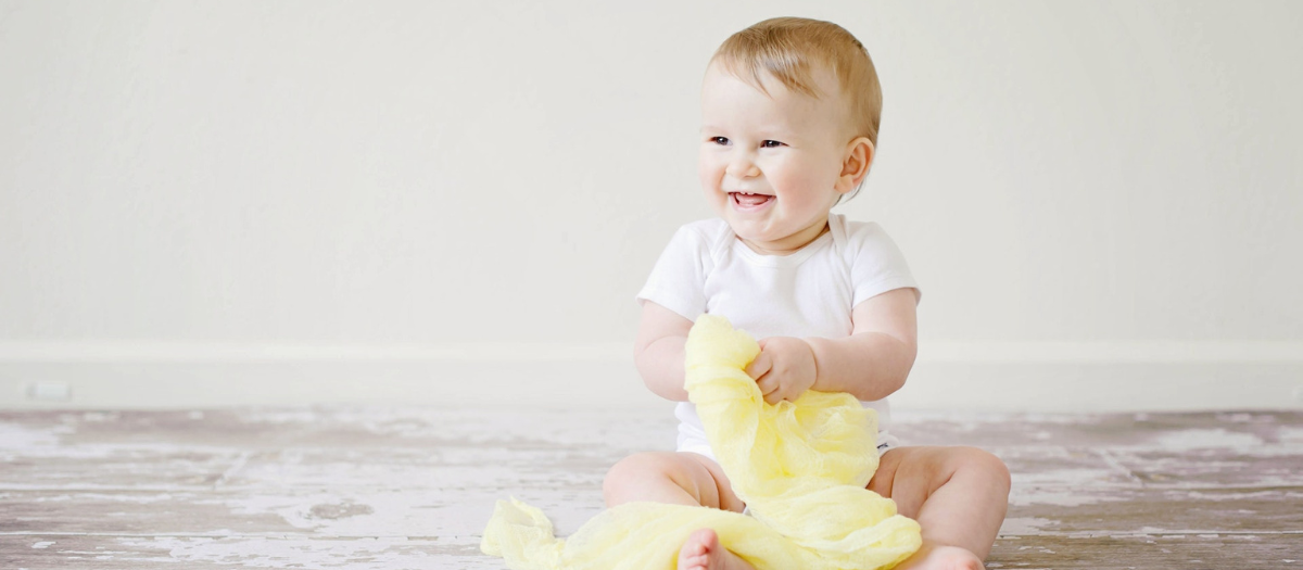 30 bellos nombres de niño y niña que significan alegría