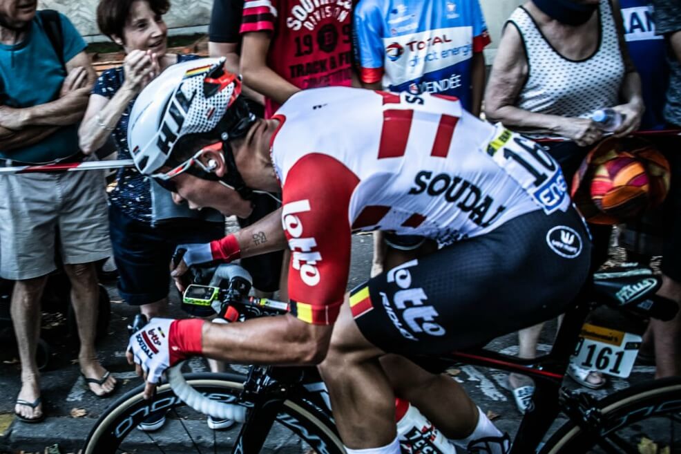 Roban al equipo belga Lotto Soudal en pleno Tour de Francia
