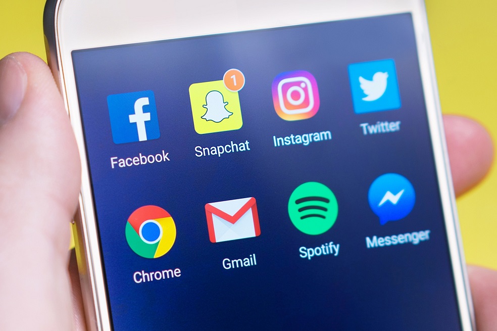 Claro y Google lanzan alianza para compra de aplicaciones en teléfonos Android