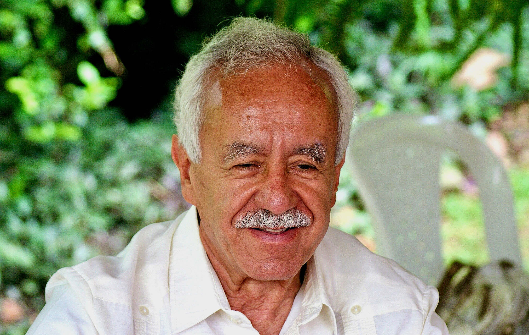 Pacho Leal:  al maestro, con cariño