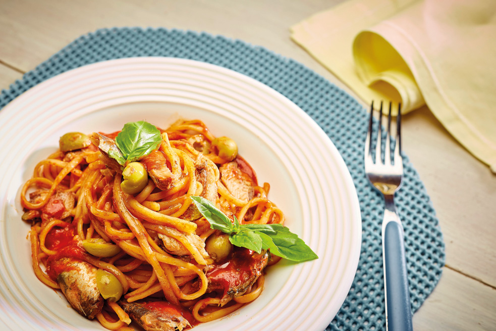 SPAGUETTI CON SALSA DE PESCADO