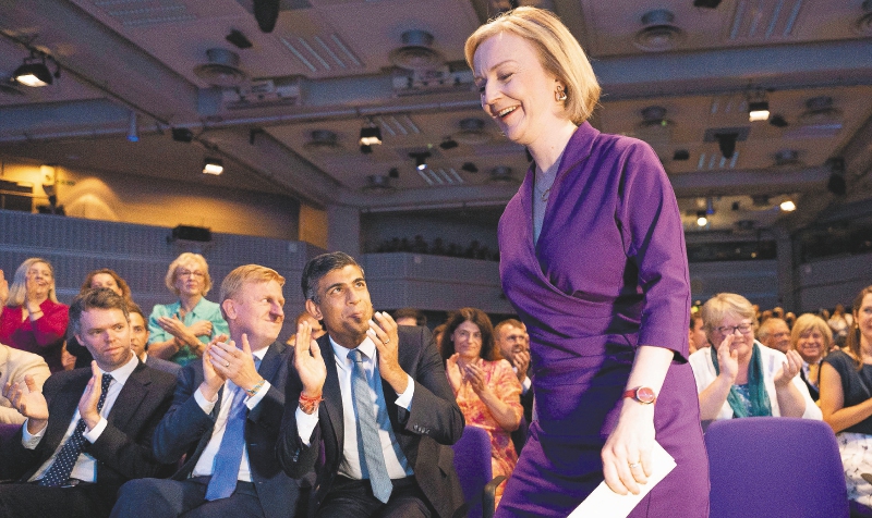“La tormenta perfecta” a la que llega a gobernar Liz Truss