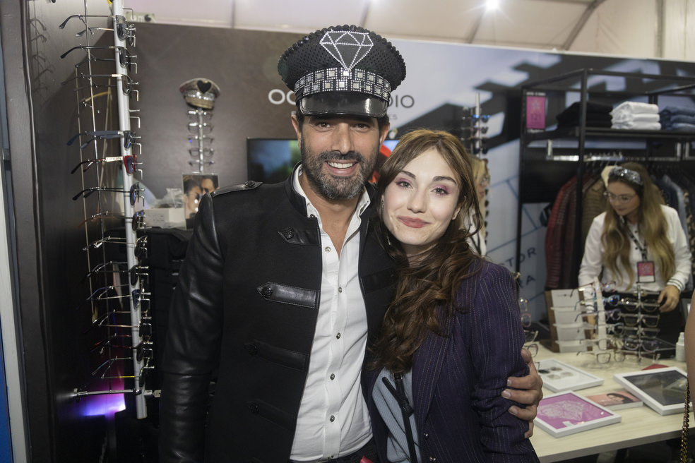 Alejandro  Estrada y Viviana Santos Buro
