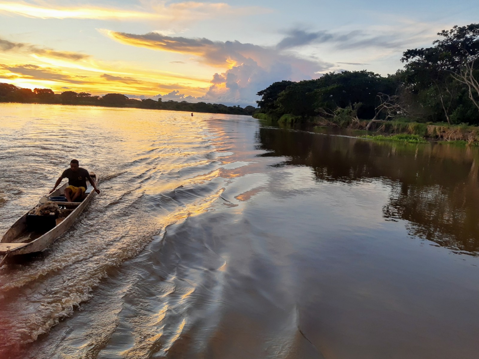 Mompox es una joya colonial a orillas del río Magdalena, está en el centro de la geografía de Bolívar y a su vez está ubicada en una isla fluvial llamada Isla Margarita o Isla de Mompox.