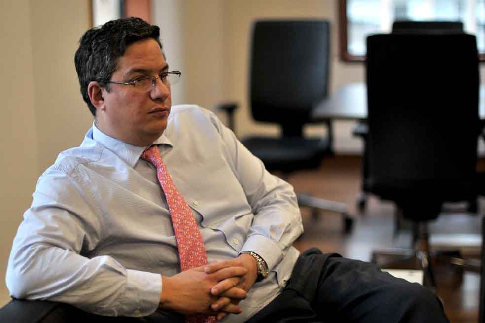 ‘El contrabando está lavando activos’