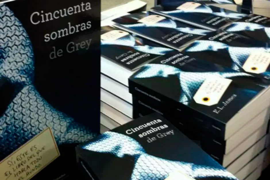 Cuarto libro "Cincuenta sombras de Grey" sale a la venta el 18 de junio