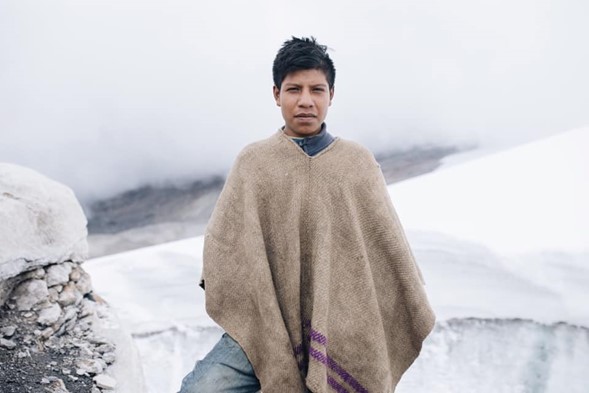 Joven de la nación U´wa en el Ritacuba. Sierra Nevada del Cocuy.